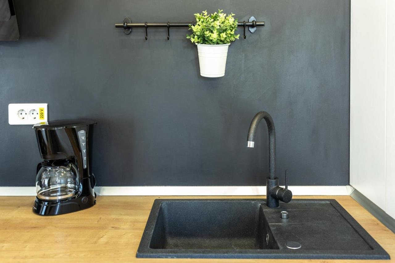 Ultracentral Studio: Explore The In Style * Bucarest