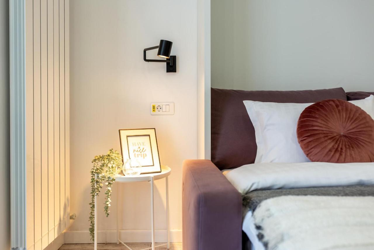 Ultracentral Studio: Explore The In Style Bucarest